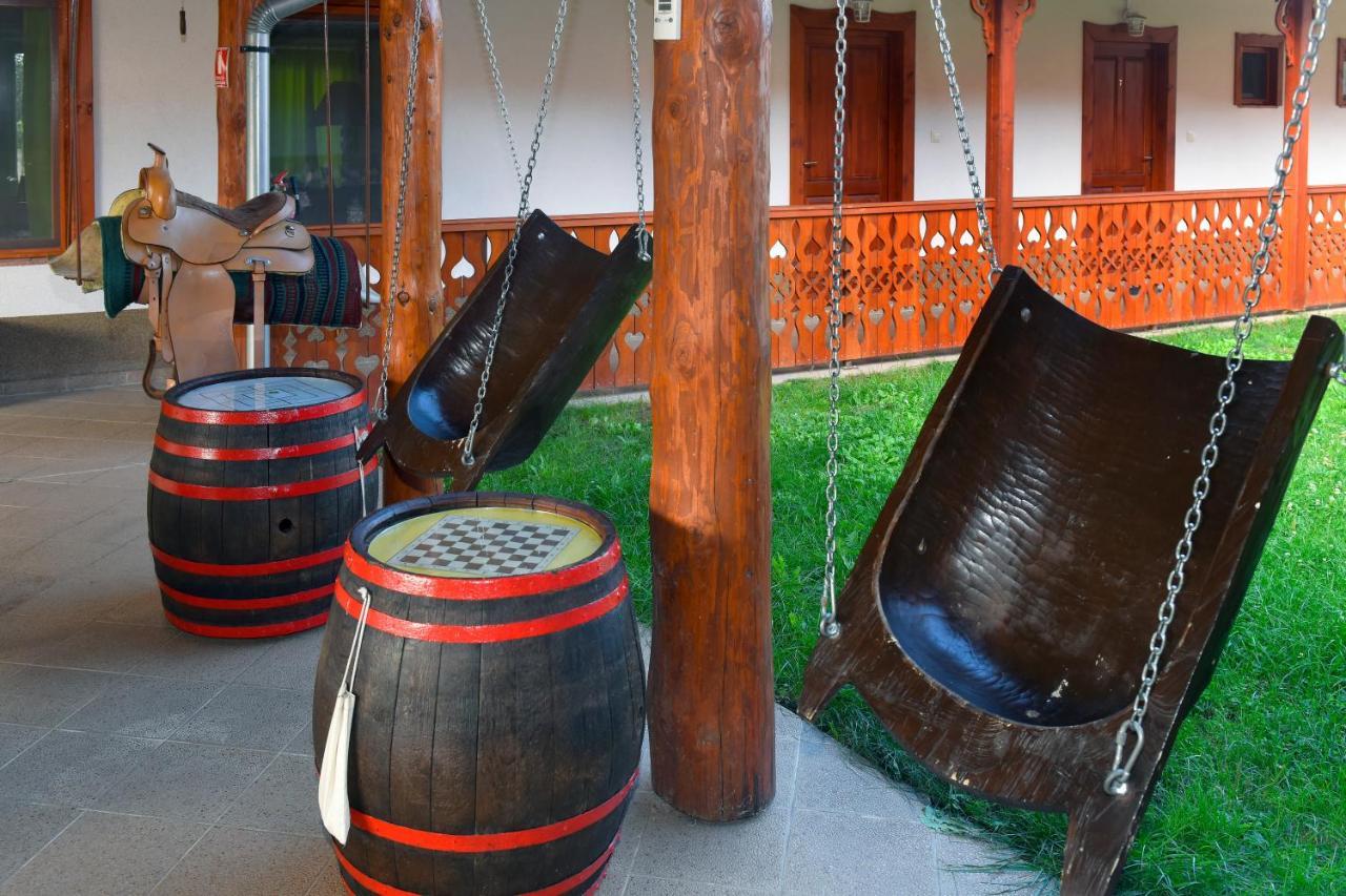 Nyakiglab Villa Szegi エクステリア 写真